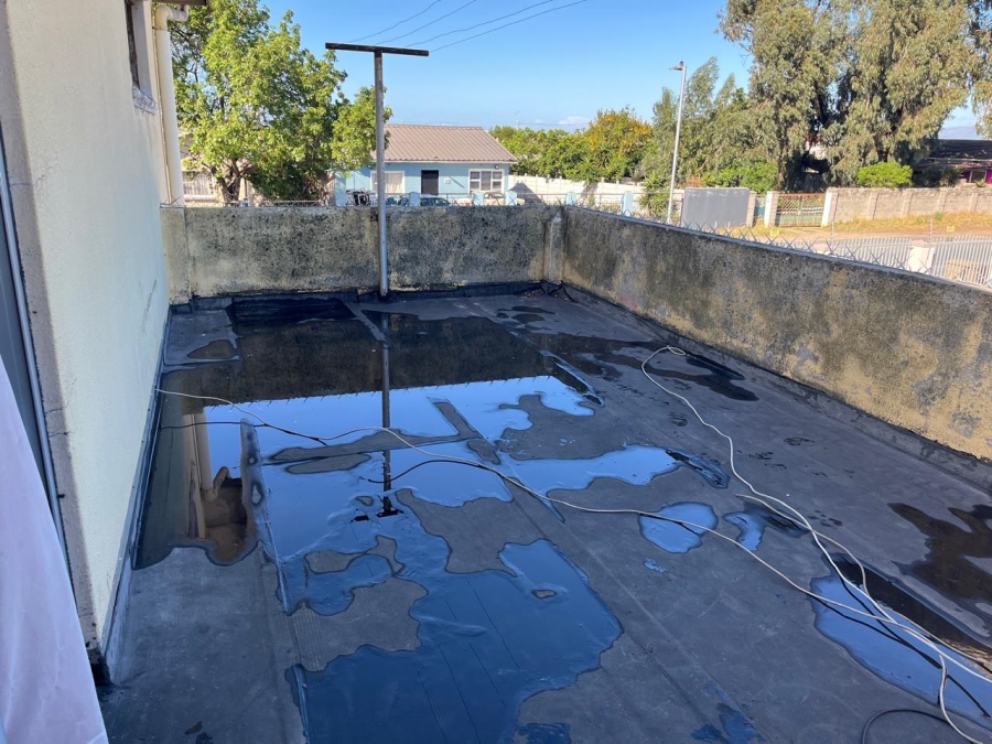  Bedroom Property for Sale in Cravenby Western Cape